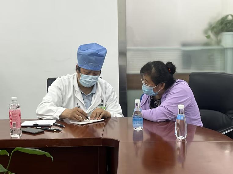 ̫������tcy8722�ٷ���վ���ع��Ὺչ  &ldquo;�ذ�ְ������ ��ҽ��ҩ����&rdquo;  �����˶�